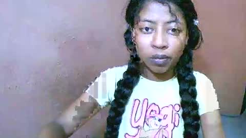 joliekah27 online show from 03/06/25, 09:25