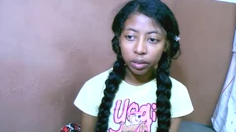 joliekah27 online show from 03/06/25, 01:46