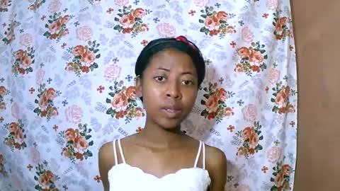 joliekah27 online show from 03/08/25, 12:09