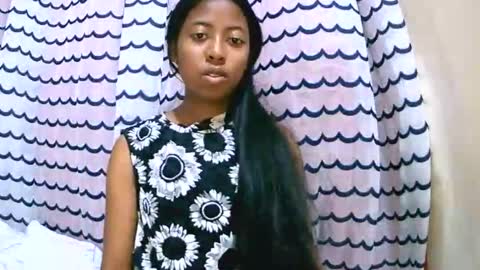 joliekah27 online show from 09/14/25, 09:25