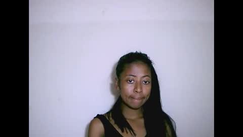 joliekah27 online show from 09/22/25, 08:05