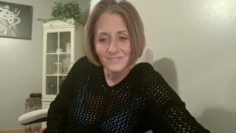 Jolie online show from 11/10/25, 09:58