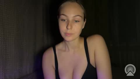 Snapshot of jollydolly__ chatting on 09/08/25, 09:47 jollydolly__ online show from 09/08/25, 09:47