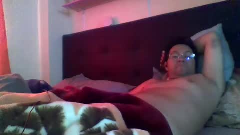 Snapshot of jon323th chatting on 03/12/25, 06:00 jon323th online show from 03/12/25, 06:00