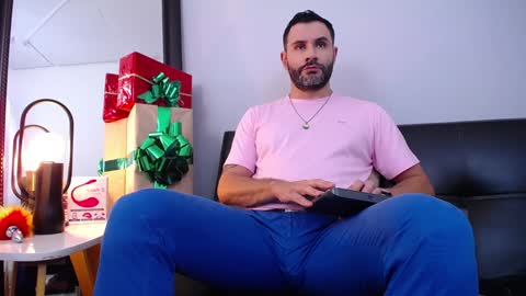  JONAS BEARD  online show from 12/28/24, 12:35