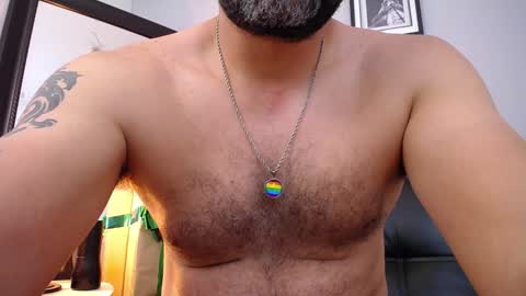  JONAS BEARD  online show from 12/31/24, 01:36