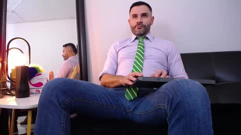  JONAS BEARD  online show from 01/06/25, 07:35