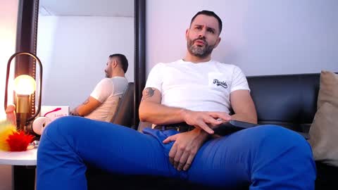  JONAS BEARD  online show from 02/06/25, 10:10