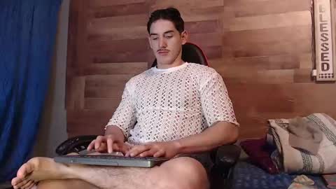 jonathancast08 online show from 11/18/25, 09:19