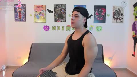 Instagram jonathanfit14 online show from 10/24/25, 08:49