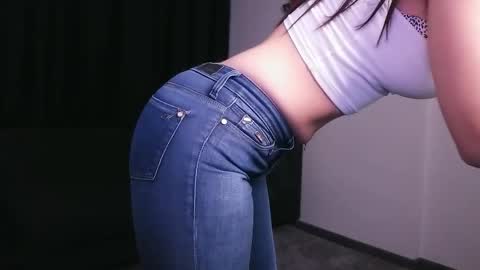 AlesyaJ online show from 02/13/25, 08:59