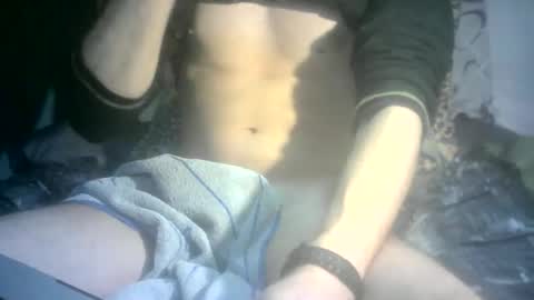 Snapshot of jonisiffredi chatting on 01/19/25, 12:28 pepebilly online show from 01/19/25, 12:28