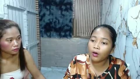 jonna2568 online show from 11/21/25, 05:44