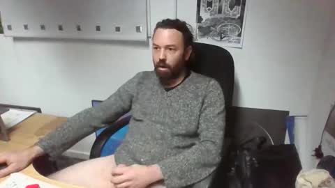 jonnyb9876 online show from 11/04/25, 05:01