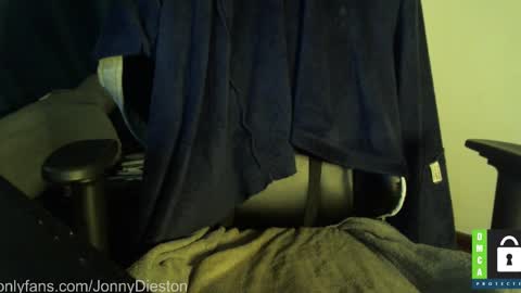 Snapshot of jonnydieston777 chatting on 02/02/25, 03:43 JonnyDieston online show from 02/02/25, 03:43