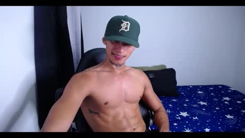 Snapshot of jonryder_ chatting on 12/07/24, 02:31 Ryder Jon online show from 12/07/24, 02:31