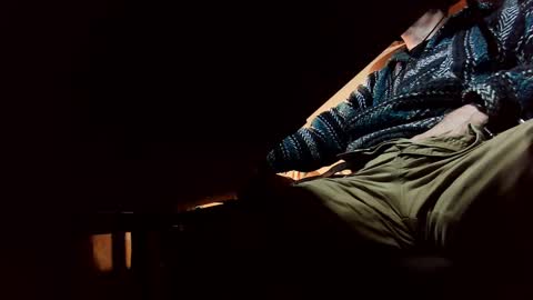 Jonathon Swift online show from 10/19/25, 04:24