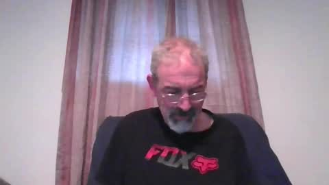 Snapshot of jony_five chatting on 12/15/24, 05:31 Jon online show from 12/15/24, 05:31
