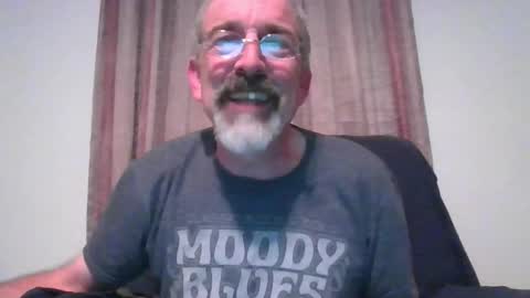 Snapshot of jony_five chatting on 12/17/24, 02:01 Jon online show from 12/17/24, 02:01