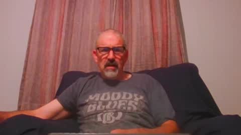 Snapshot of jony_five chatting on 09/13/25, 12:43 Jon online show from 09/13/25, 12:43