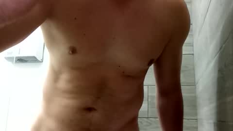 jorchuck1919este online show from 11/01/25, 05:37