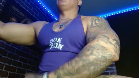 Snapshot of jordan_bigcock24 chatting on 11/13/25, 12:48 Jordan online show from 11/13/25, 12:48