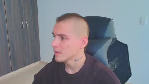 Snapshot of jordanthompson_ chatting on 09/12/25, 09:59 JordanThompson online show from 09/12/25, 09:59
