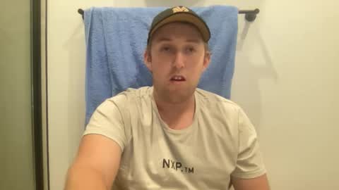 Snapshot of jorddiickzilla chatting on 11/10/25, 04:44 jorddiickzilla online show from 11/10/25, 04:44