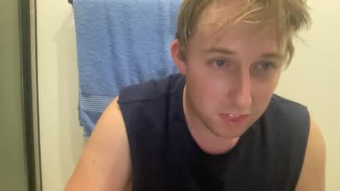 Snapshot of jorddiickzilla chatting on 11/17/25, 04:29 jorddiickzilla online show from 11/17/25, 04:29