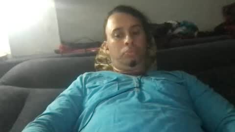 jose1234563 online show from 10/31/25, 02:56