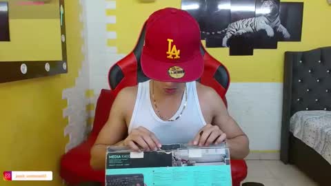 jose_sexycumm online show from 11/20/25, 07:24