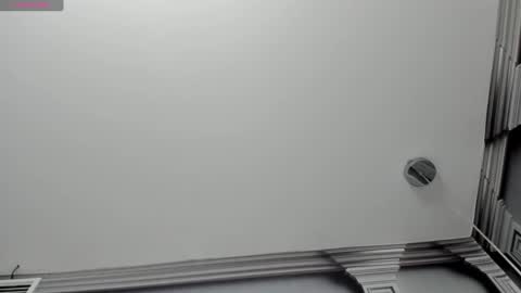 Katalina online show from 02/09/25, 01:00