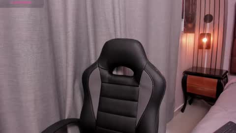 Katalina online show from 03/03/25, 09:37