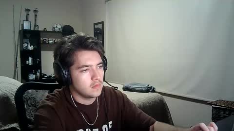 Snapshot of josh_fucks420 chatting on 11/04/25, 12:21 Josh online show from 11/04/25, 12:21