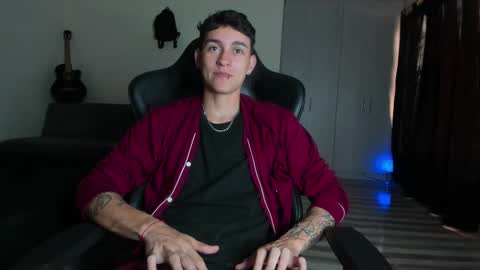 Snapshot of joshmiller_ chatting on 11/20/25, 02:06 Josh online show from 11/20/25, 02:06