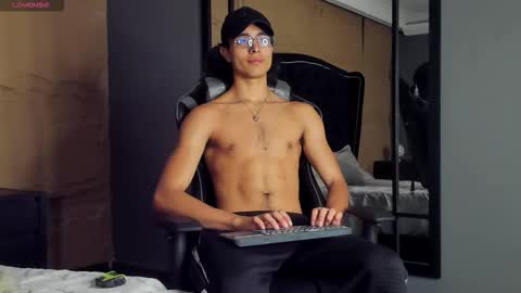 Josh Rashford online show from 11/11/25, 09:37