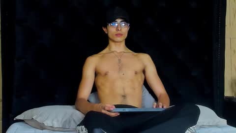 Josh Rashford online show from 11/12/25, 09:42