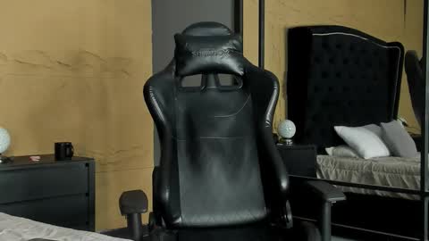 Josh Rashford online show from 11/13/25, 06:23