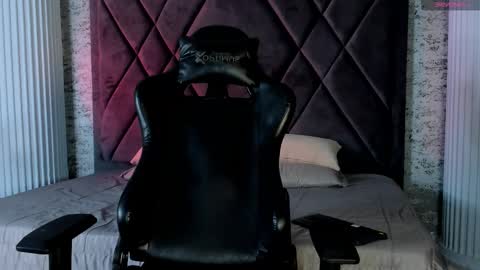 Josh Rashford online show from 11/13/25, 10:52