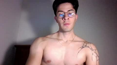 jotarojas1 online show from 12/26/24, 07:13