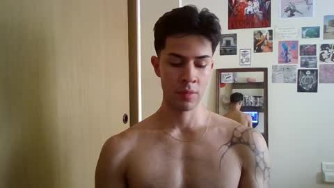 jotarojas1 online show from 01/12/25, 08:47