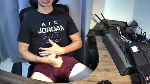 Matias online show from 02/20/25, 06:17