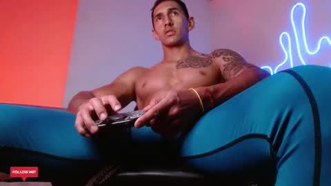  JOYLOPEZFIT online show from 01/28/25, 07:00