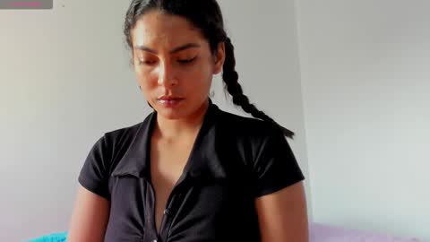 Snapshot of joyaoscura55 chatting on 10/27/25, 09:30 sofiaparker8 online show from 10/27/25, 09:30