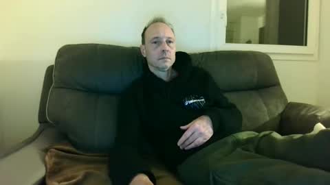 Snapshot of jpf421 chatting on 03/08/25, 06:47 exhib248 online show from 03/08/25, 06:47