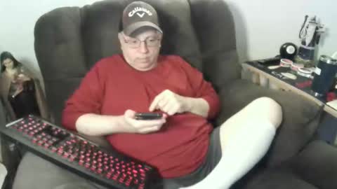 jpmel99 online show from 11/08/25, 10:52