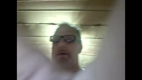Snapshot of jsmitty40 chatting on 10/14/25, 05:30 Jsmitty40 online show from 10/14/25, 05:30