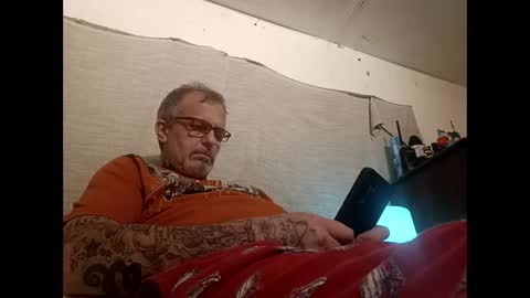Snapshot of jsmitty40 chatting on 10/21/25, 03:07 Jsmitty40 online show from 10/21/25, 03:07