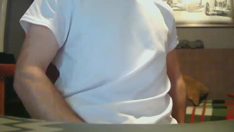 Snapshot of juamor3 chatting on 02/09/25, 05:33 juamor3 online show from 02/09/25, 05:33