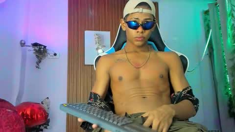 Snapshot of juan_contreras7 chatting on 09/18/25, 11:34 juan_contreras7 online show from 09/18/25, 11:34